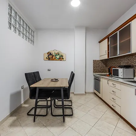 Sunset View Appartement Golem (Tirana)